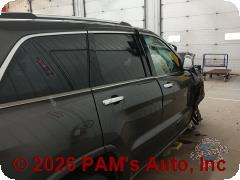Vehicle photo 3