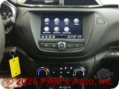 Vehicle photo 13