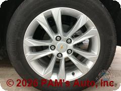 Vehicle photo 9