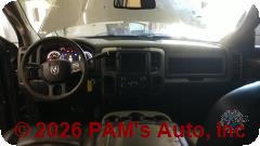 Vehicle photo 14