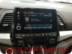 Vehicle photo 13