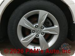 Vehicle photo 9