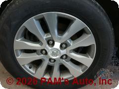 Vehicle photo 9