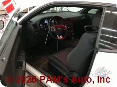 Vehicle photo 10