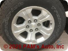 Vehicle photo 9