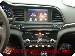 Vehicle photo 13