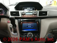 Vehicle photo 13