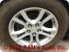 Vehicle photo 9