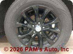 Vehicle photo 9