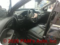 Vehicle photo 10