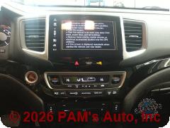 Vehicle photo 13