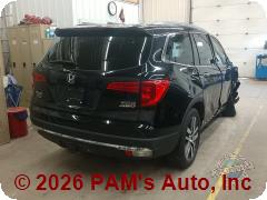 Vehicle photo 5