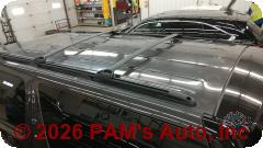 Vehicle photo 8