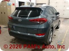 Vehicle photo 5