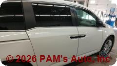 Vehicle photo 3