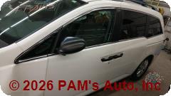 Vehicle photo 7