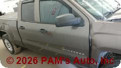 Vehicle photo 3