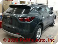 Vehicle photo 5