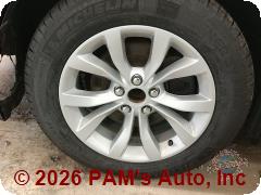Vehicle photo 9