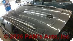 Vehicle photo 8