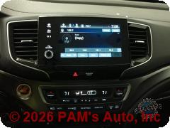 Vehicle photo 13