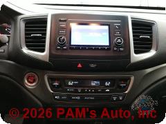 Vehicle photo 13