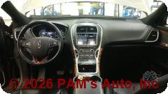 Vehicle photo 14