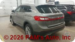 Vehicle photo 6