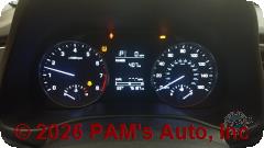 Vehicle photo 12