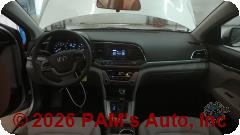 Vehicle photo 14