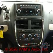 Vehicle photo 13