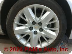 Vehicle photo 9