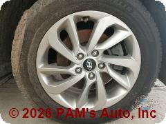 Vehicle photo 9