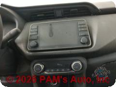 Vehicle photo 13