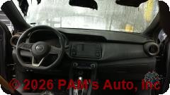 Vehicle photo 14