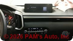 Vehicle photo 13