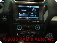 Vehicle photo 13