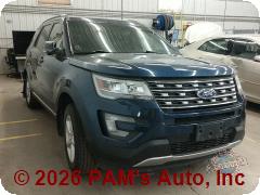 Vehicle photo 2