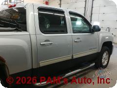 Vehicle photo 3