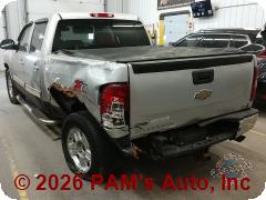 Vehicle photo 6