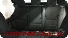 Vehicle photo 11