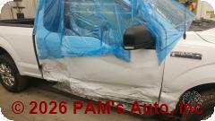 Vehicle photo 3