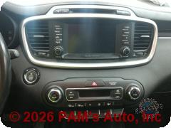 Vehicle photo 13