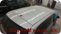 Vehicle photo 4