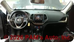 Vehicle photo 14