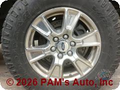 Vehicle photo 9