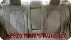 Vehicle photo 11