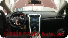 Vehicle photo 14