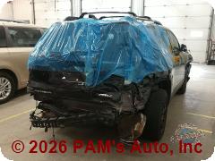 Vehicle photo 5