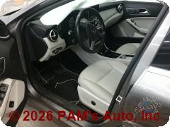 Vehicle photo 10